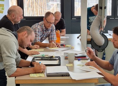 Radikale Kollaboration als Wettbewerbsvorteil im KMU Radikale Kollaboration als Wettbewerbsvorteil im KMU