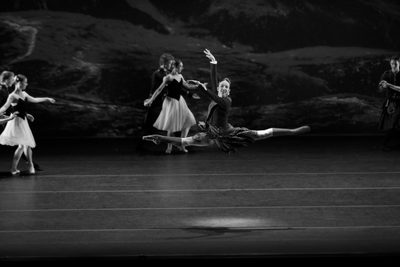 taZ - Curtain Up! 2024 © Ida Zenna taZ - Curtain Up! 2024 © Ida Zenna