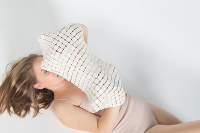 fest.stoff – Wenn Porzellan anschmiegsam wird fest.stoff – Wenn Porzellan anschmiegsam wird