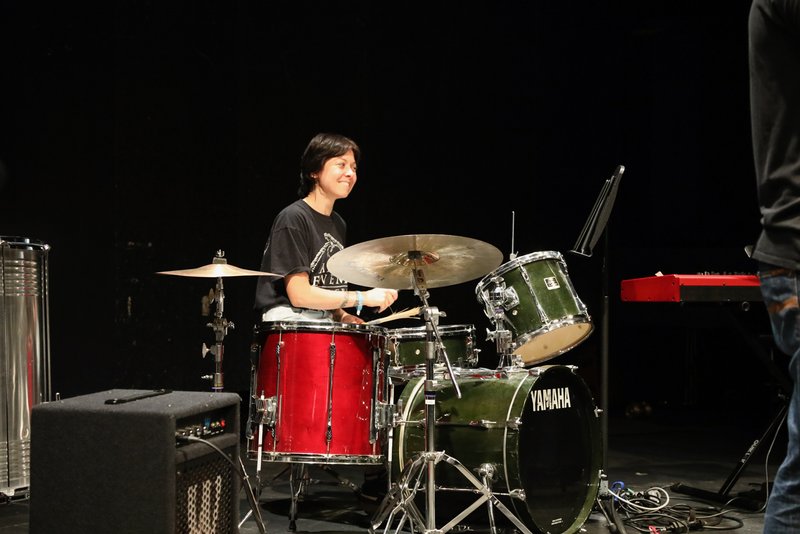 2023_musikpaedagogik_2_on-the-drums.jpg dekoratives Bild