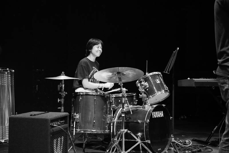 2023_musikpaedagogik_2_on-the-drums.jpg dekoratives Bild