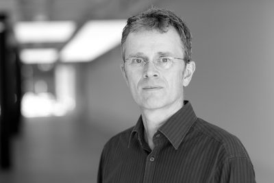 Dr. Gunter Lösel Dr. Gunter Lösel