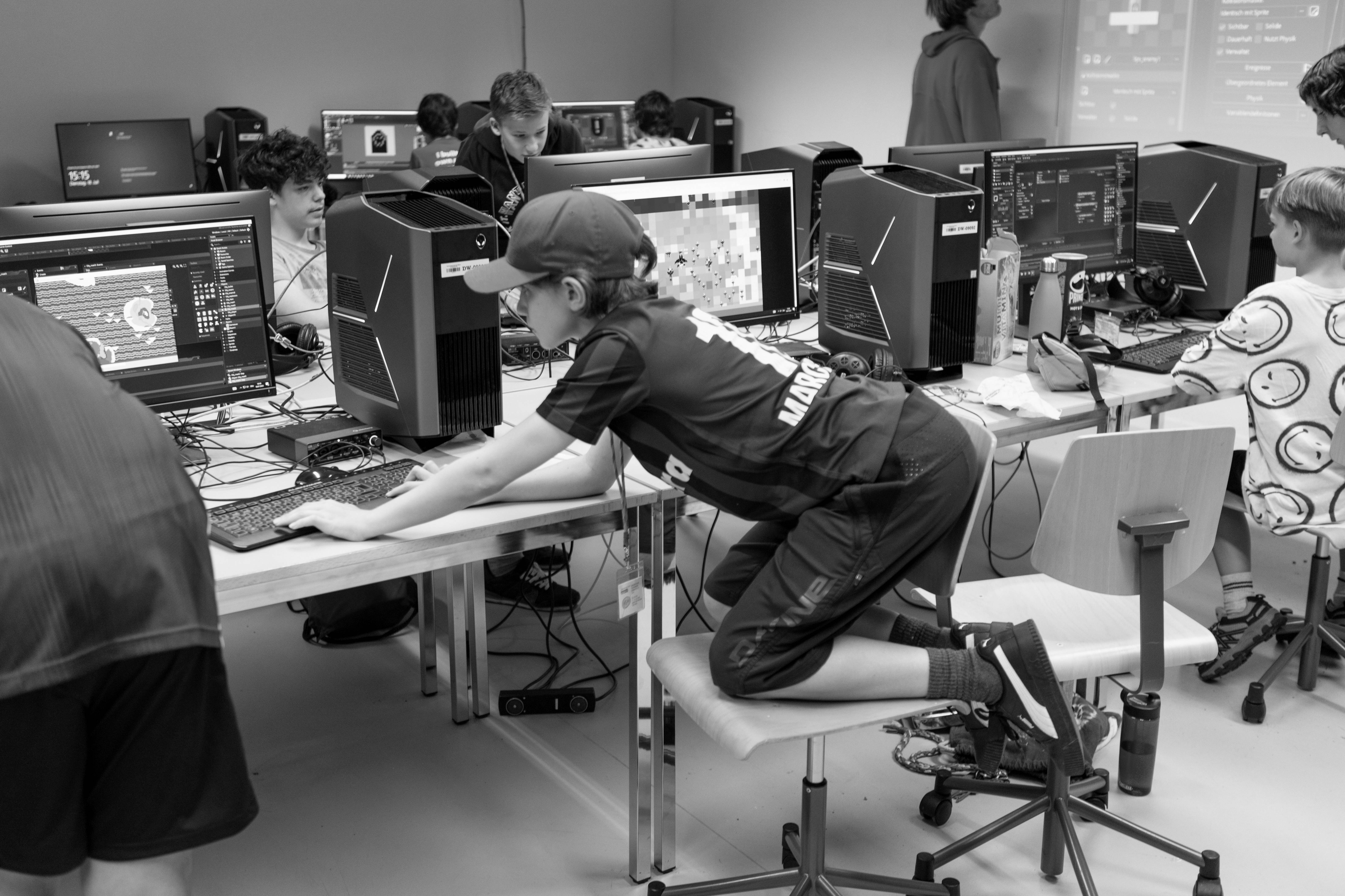 sommeratelier_zhdk_2_1.jpg Sommeratelier.