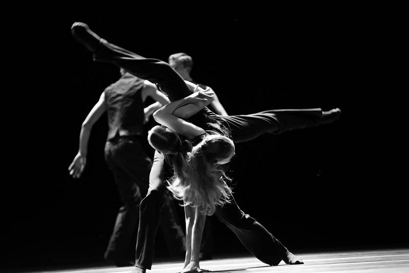 taZ – Curtain Up! 2024. Photo: Ida Zenna Photo of the dance performance «Curtain Up» 2024