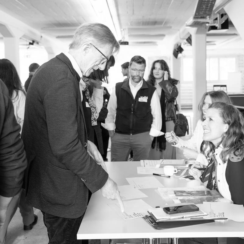 cef-workshop-25_0000174.jpg CEF Workshop 25, Zeughausareal Uster, Fotocredit: © Jasmin Frei, jasminfrei.com