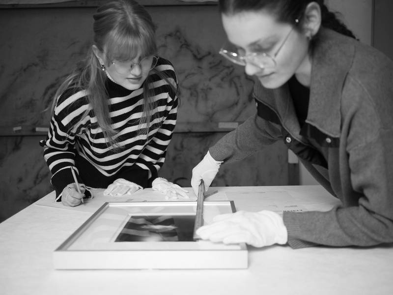 p1050866.jpg Art Production and Handling