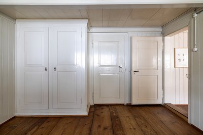 Vera Marke: "Historicity of polychromy in Appenzell building culture" (2025) Vera Marke: "Historicity of polychromy in Appenzell building culture" (2025)