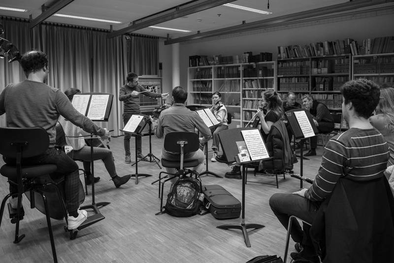 _dsc3367.jpg.3543x2362.jpg Ensemble classes