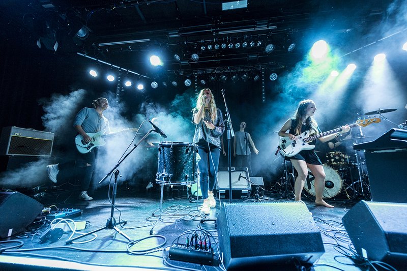 saengerin_mehrspur_1280x852.jpg Bilder Jazz/Pop